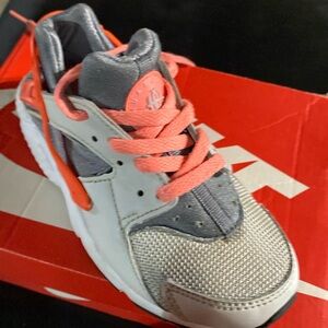Nike Air Huarache Run(Bs) Toddler size 12C**Worn